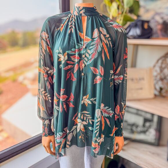 NWT-Gimmicks by Buckle, Leaf Print Mesh Henley Long Sleeve Top, Women’s X-Small - Picture 10 of 12